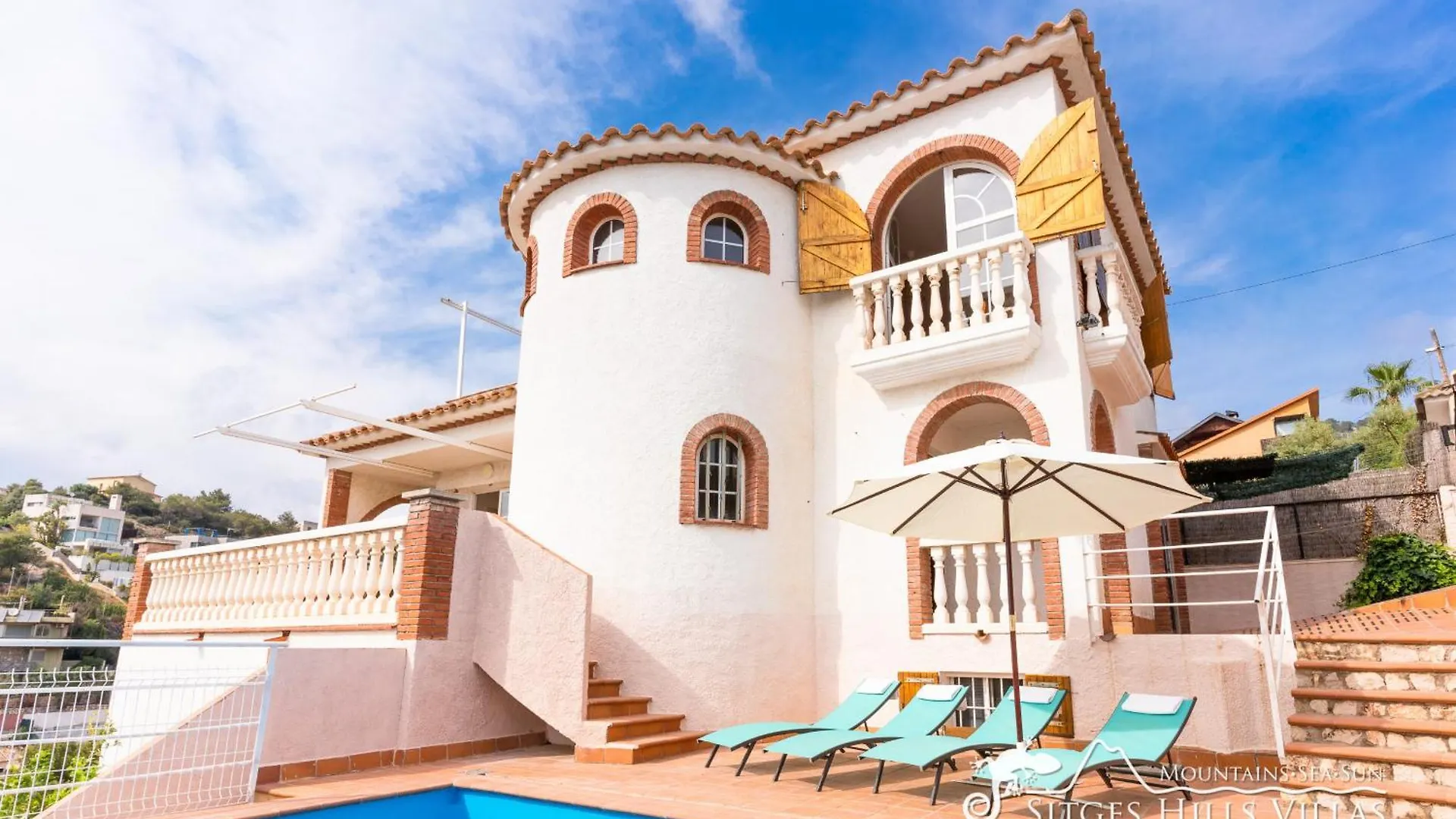 Charming Spanish Villa Private Pool / Sea Views Sitges