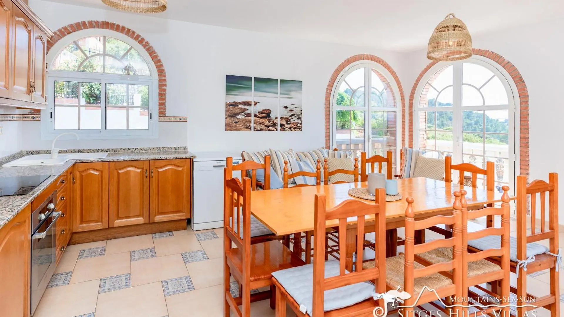 Charming Spanish Villa Private Pool / Sea Views Sitges
