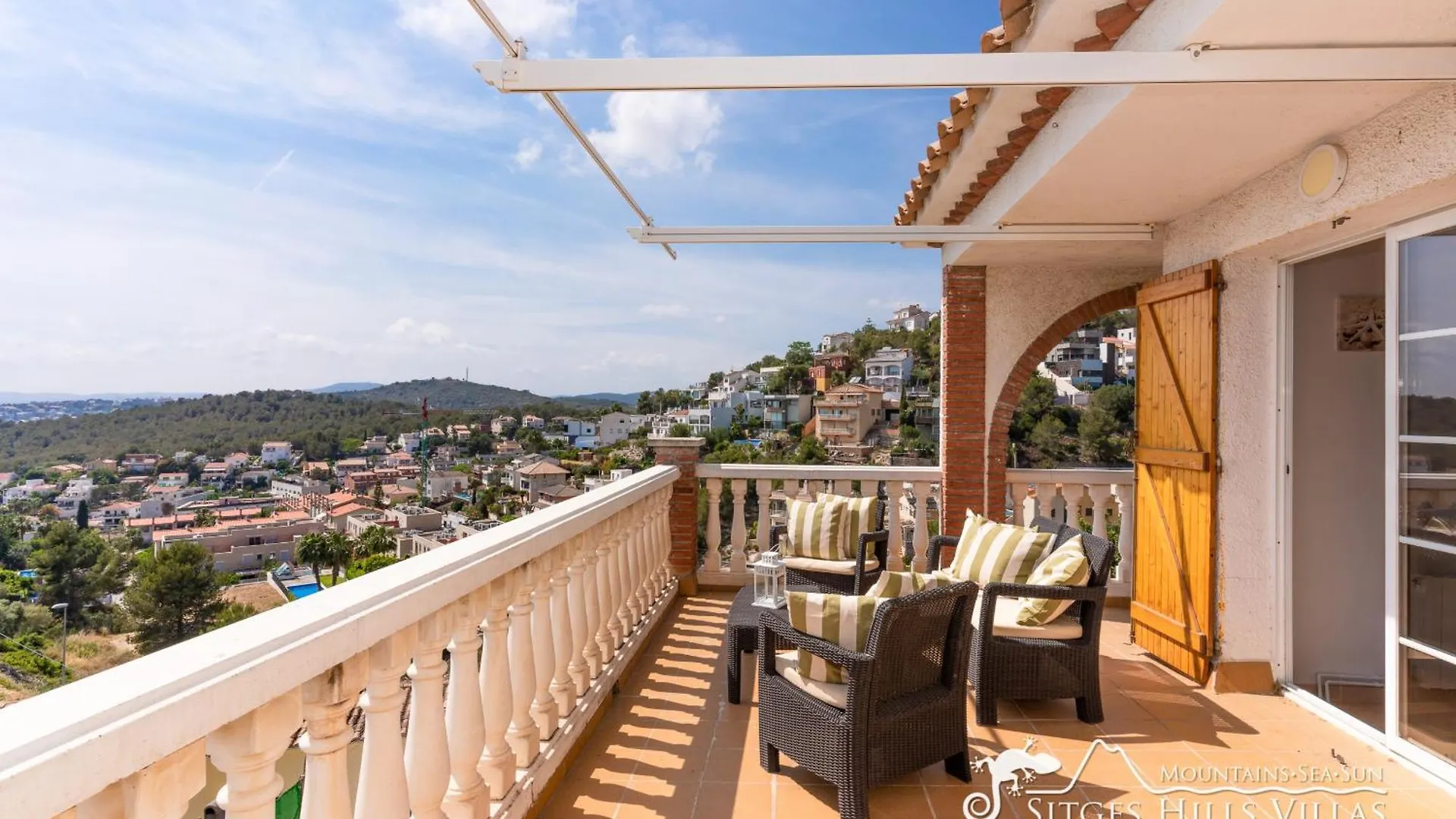 Charming Spanish Villa Private Pool / Sea Views Sitges